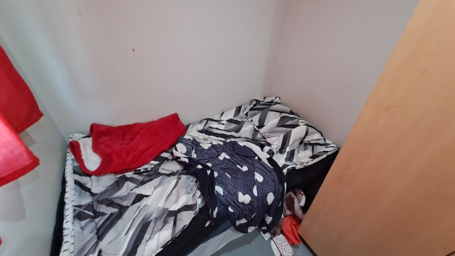 11 Bedroom Property for Sale in Brandwag Free State